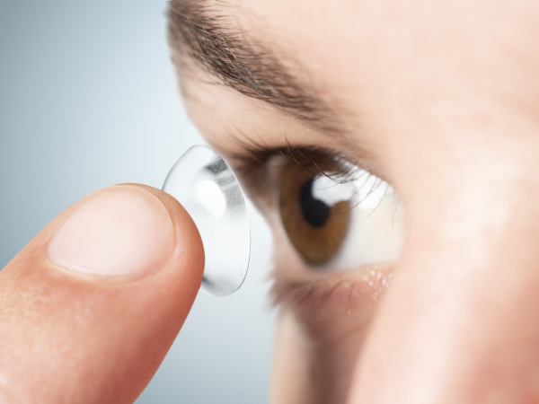 contact lenses & your eyes